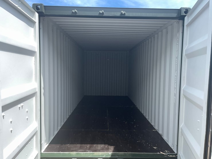 #2438-•-20'-standard-height-shipping-container-image-7