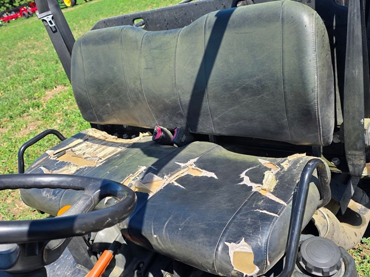 john-deere-gator-image-45