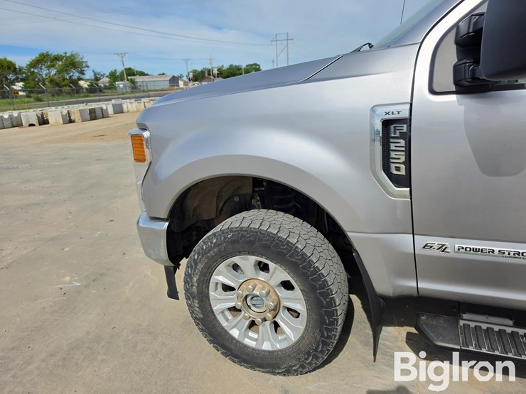2021-ford-f250-xlt-image-13