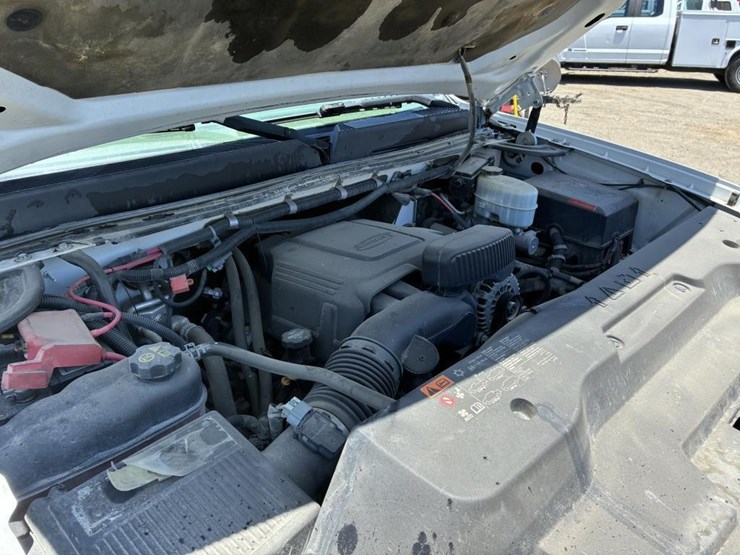 2012-gmc-sierra-2500-image-12
