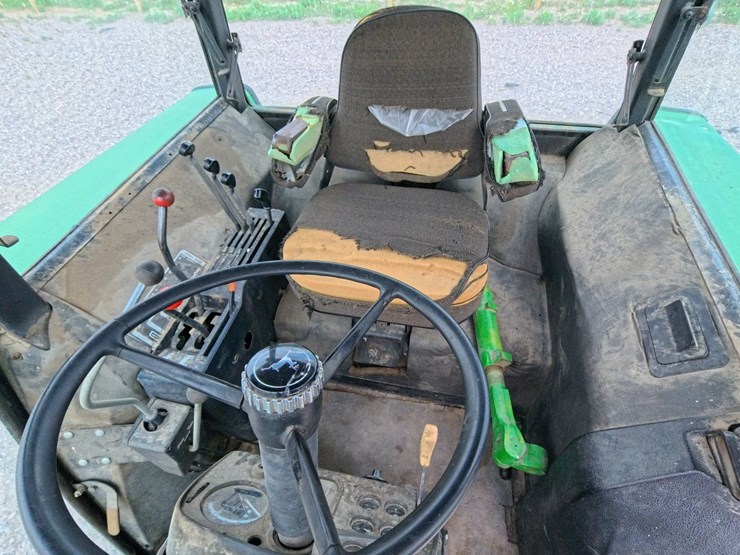 john-deere-4630-image-28