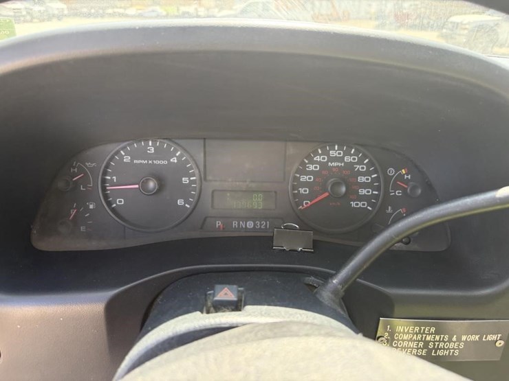 2006-ford-f450-image-15