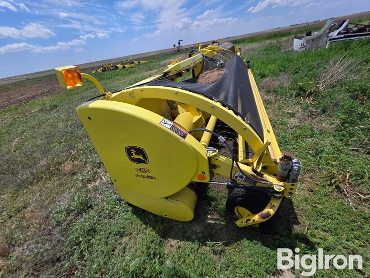 2019-john-deere-659-image-3