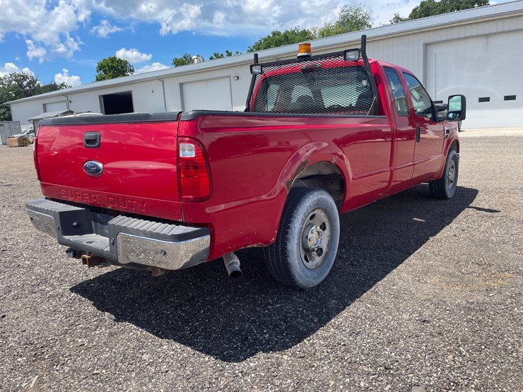 2008-ford-f250-xl-image-5