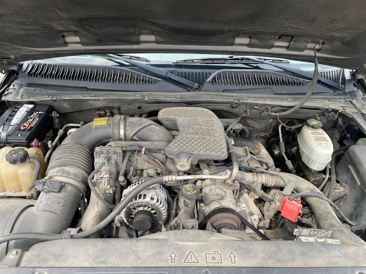 2006-gmc-2500hd-image-40