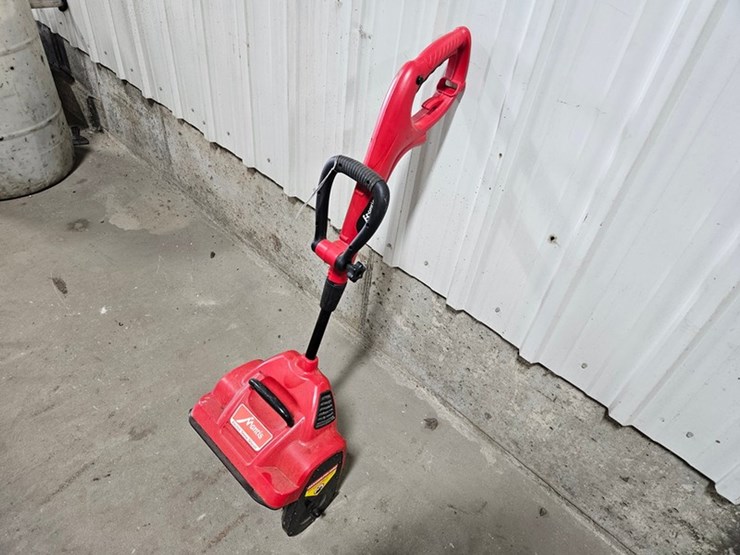 #154-•-mantis-electric-snow-shovel-image-7