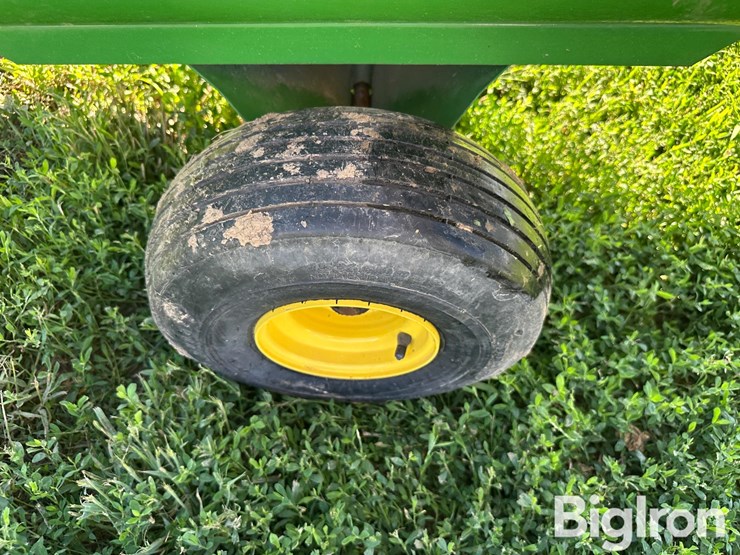 john-deere-10-image-19