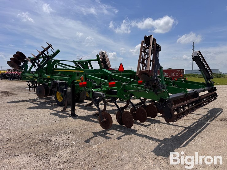 2018-john-deere-2730-image-7