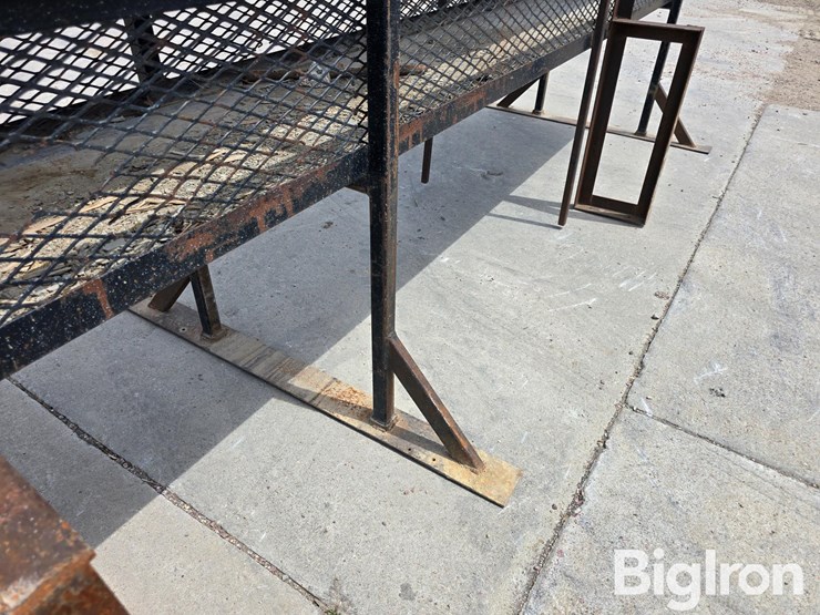 expanded-metal-storage-rack-image-15