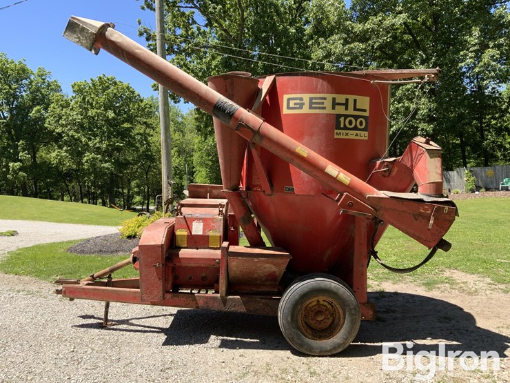 gehl-100-image-8