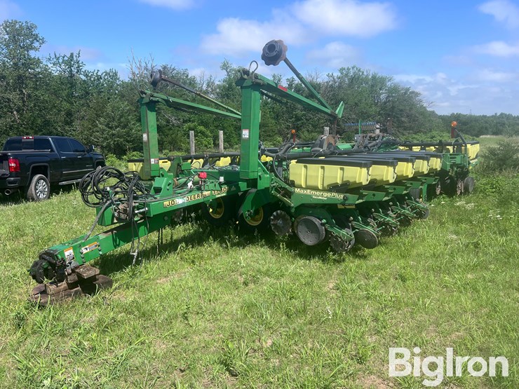 john-deere-1780-image-1