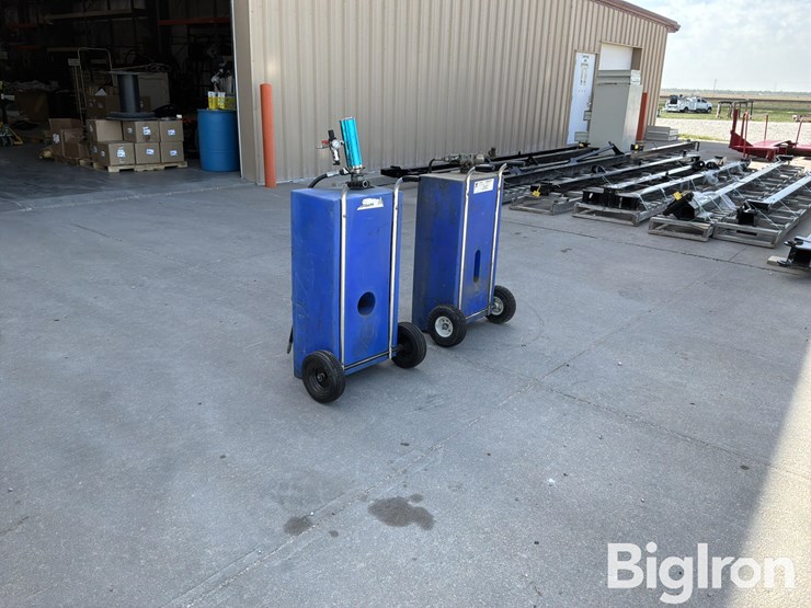 lincoln-oil-dispenser-tanks-image-7