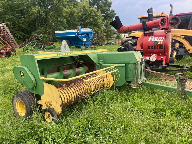 john-deere-334-image-20