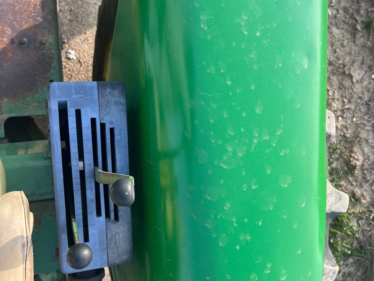 john-deere-4000-image-47