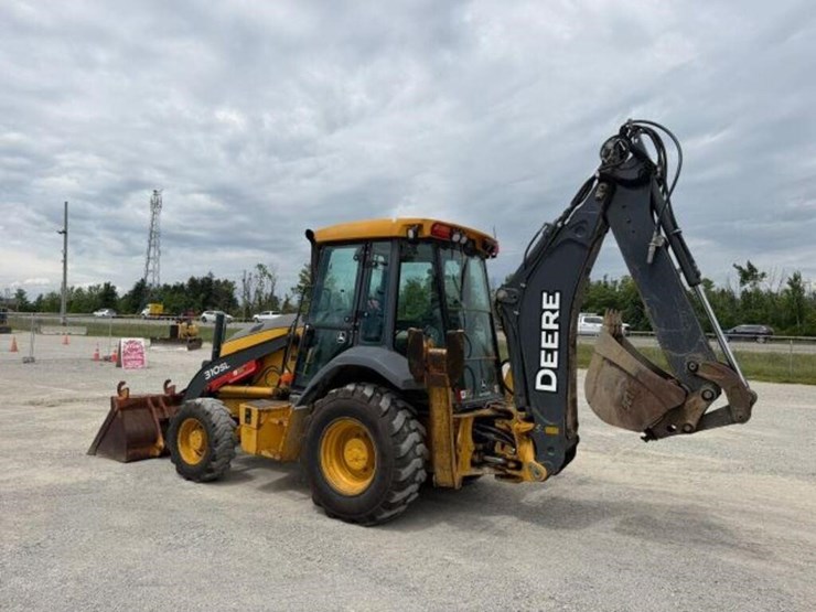 2018-deere-310sl-image-4