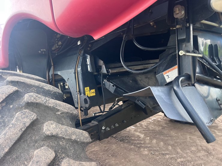 case-ih-8010-image-26