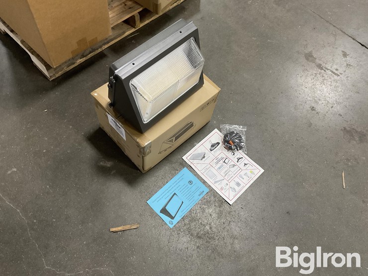 edison-tunable-wall-packs---industrial-shop-lights-image-3