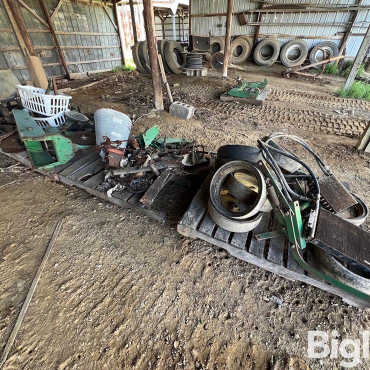 JOHN DEERE 7000