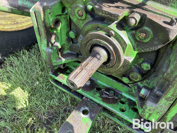 1965-john-deere-3020-image-18