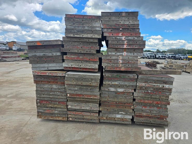 8'-concrete-wall-forms-image-4