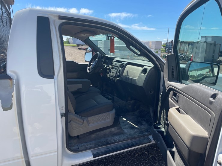 2009-ford-f150-xl-image-26