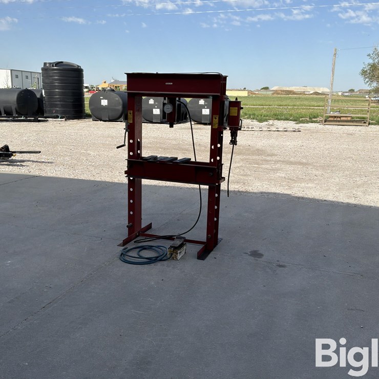 Air-Over-Hyd Adjustable Press