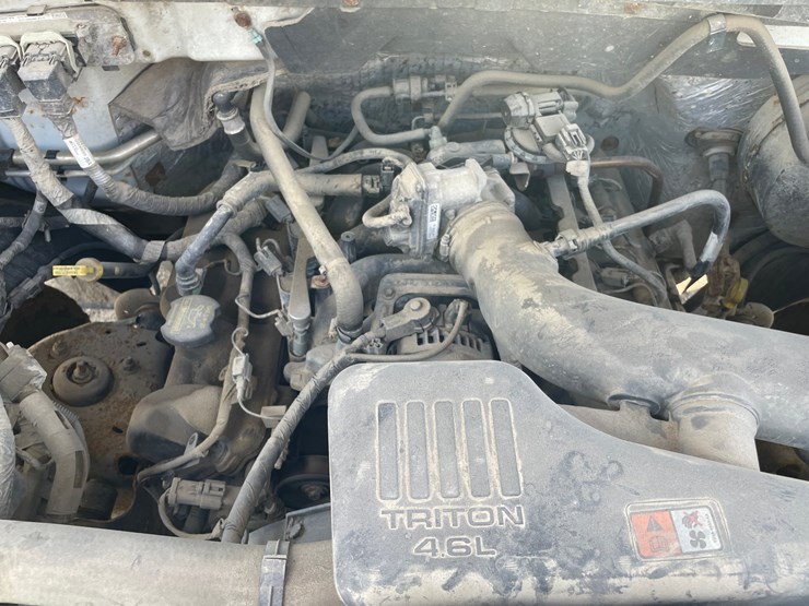 2009-ford-f150-xl-image-33