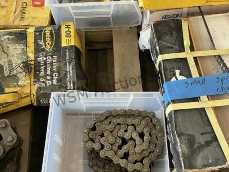 pallet-of-international-spreader-truck-sprocket-image-5