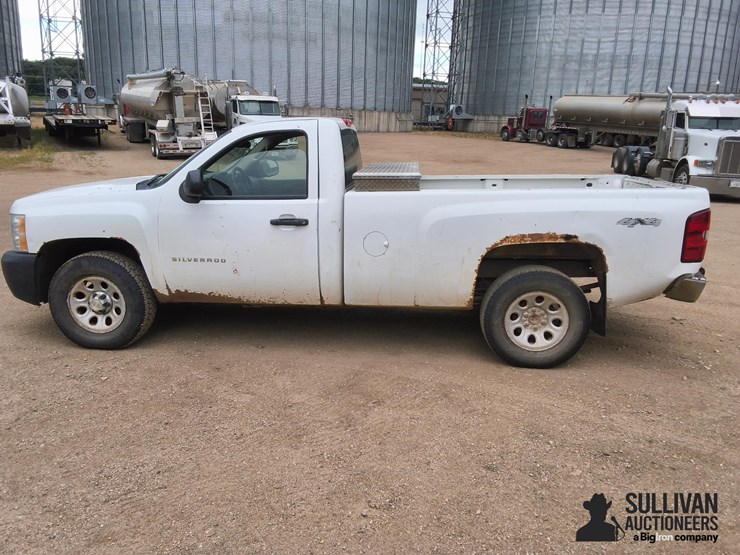 2010-chevrolet-1500-image-8