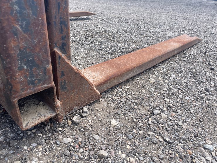 #2791-•-heavy-duty-skid-steer-mount-forks-image-7