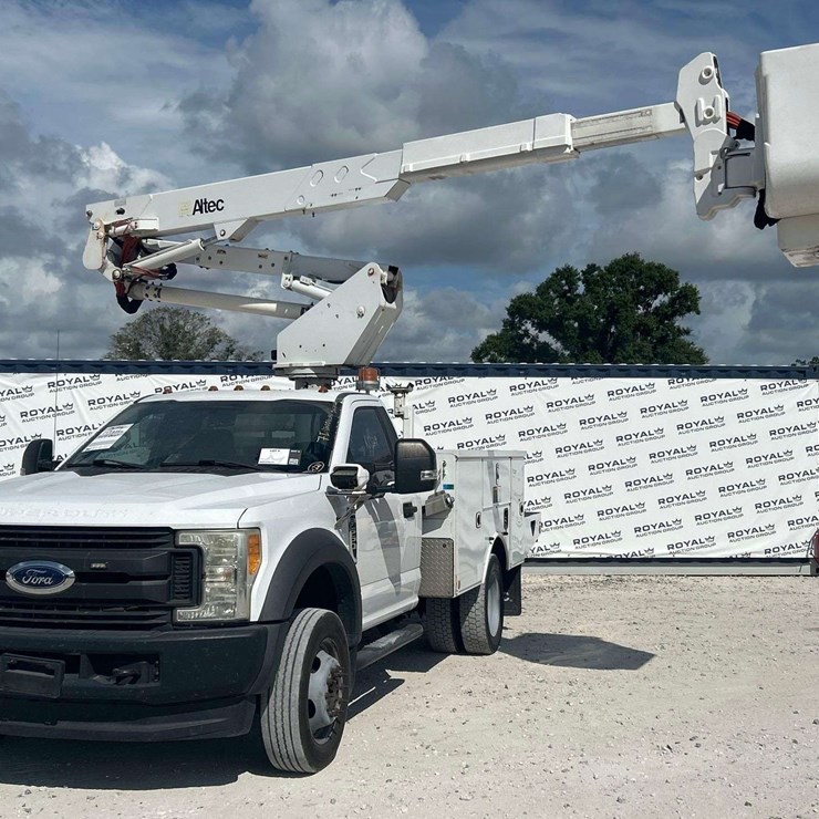 2017 ALTEC AT37G