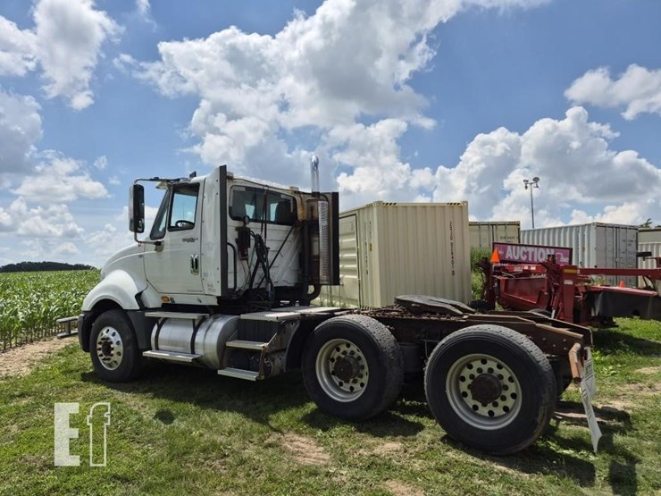 2014-international-prostar-image-2