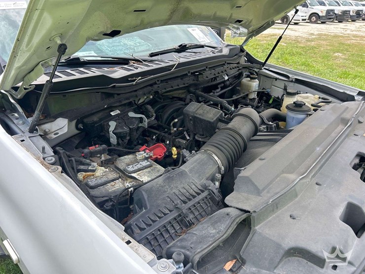2023-ford-f250-image-10