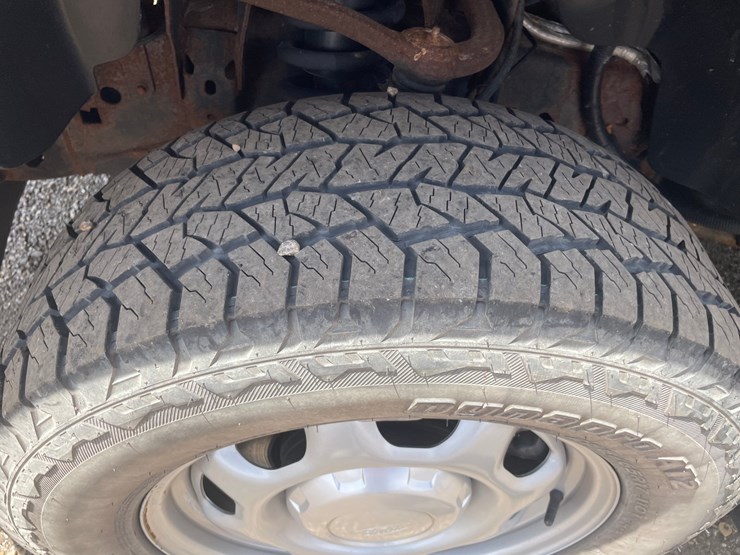 2013-ford-f150-xlt-image-12