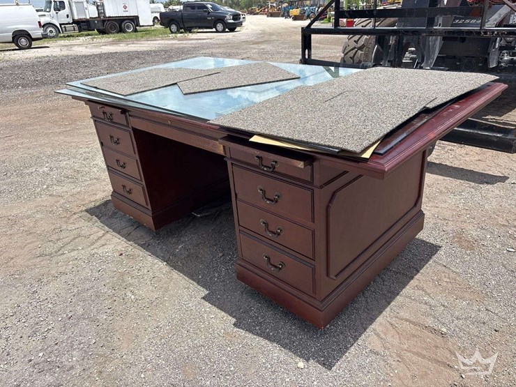 dark-wood-office-furniture-image-6