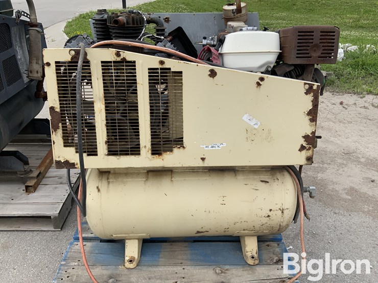 massey-ferguson-730-image-15