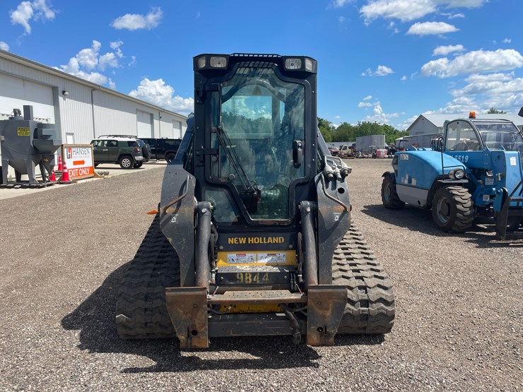 2018-new-holland-c232-image-2