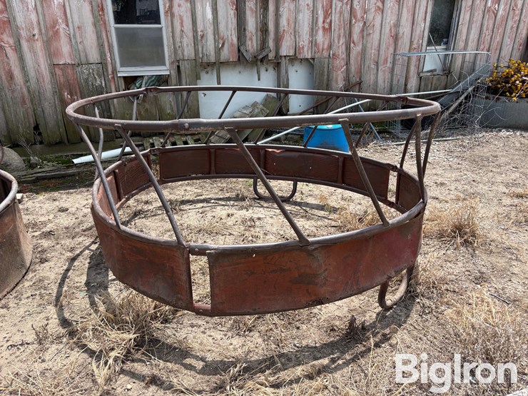 round-bale-feeder-image-4