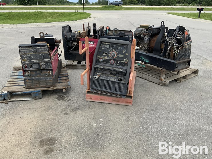 massey-ferguson-730-image-4