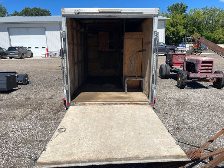 #2862-•-2017-pace-tandem-axle-enclosed-trailer-(has-wi-title)-image-15