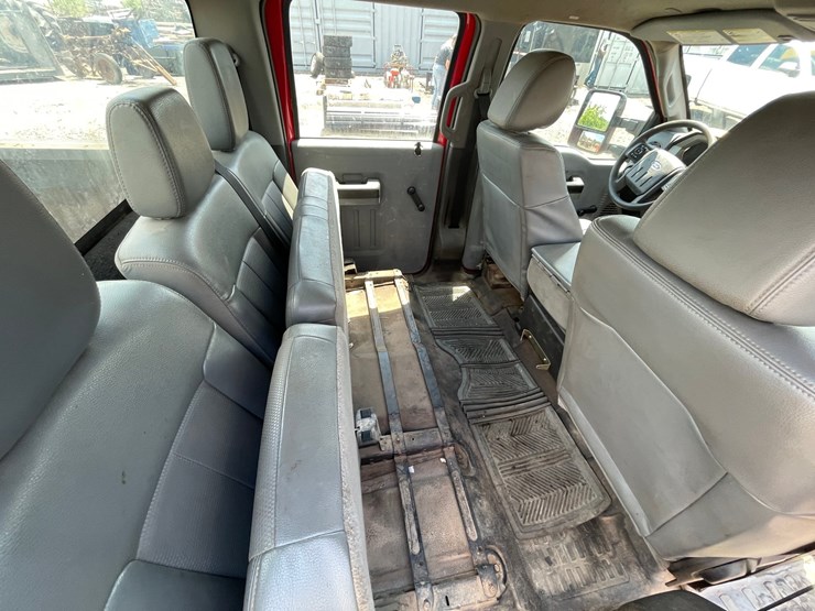 2013-ford-f250-xl-image-26