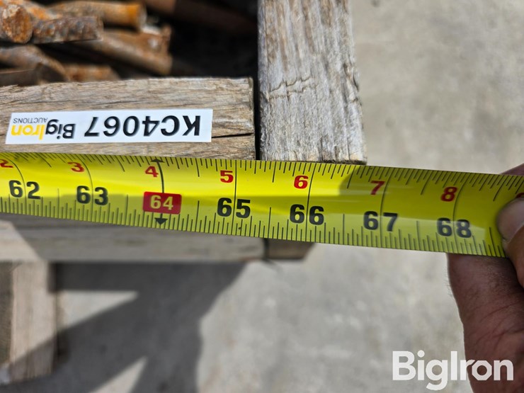 concrete-form-stakes-image-13