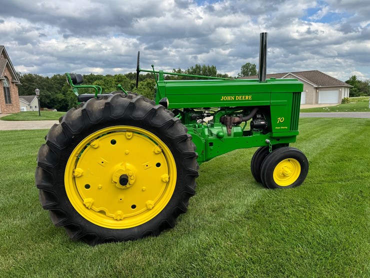 john-deere-70-image-7