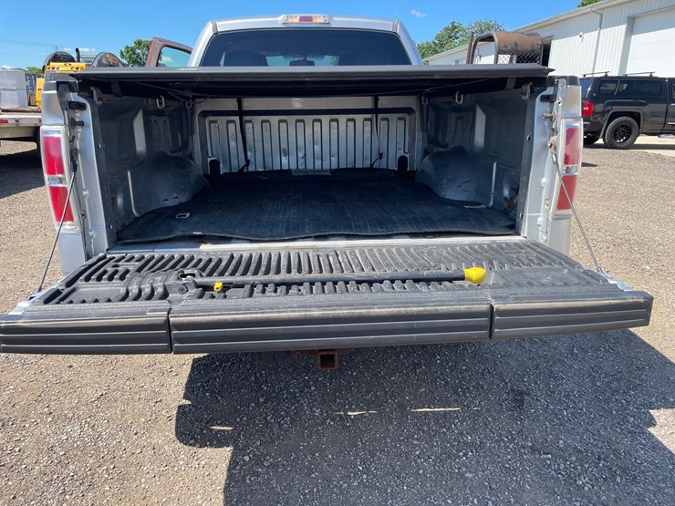 2012-ford-f150-xlt-image-41