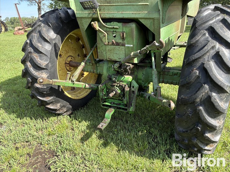 1965-john-deere-3020-image-14