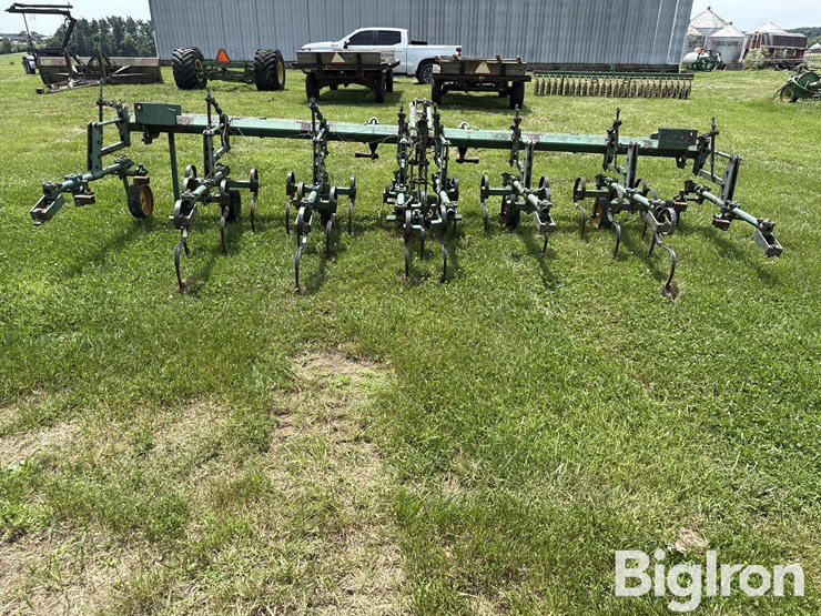 john-deere-6-image-6