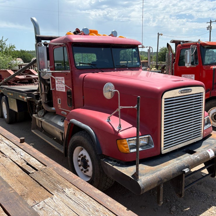 2001 FREIGHTLINER FLD120