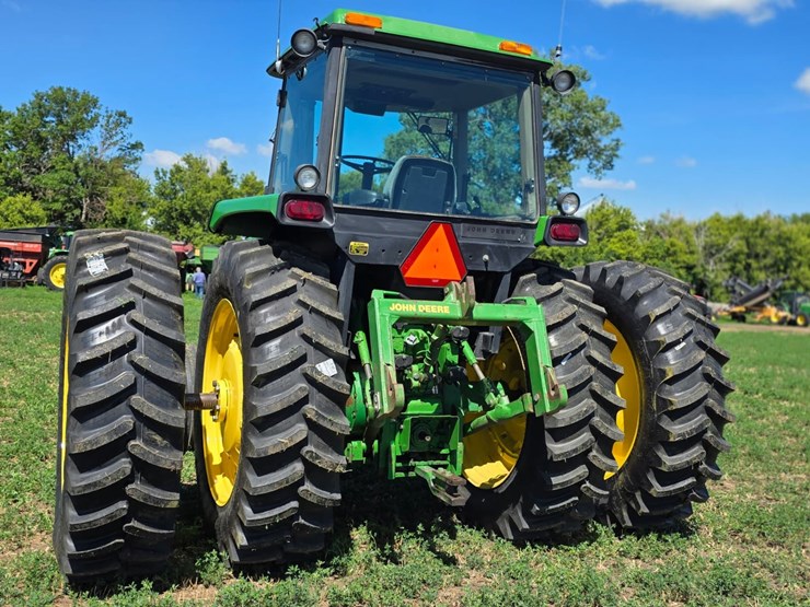 john-deere-4455-image-19