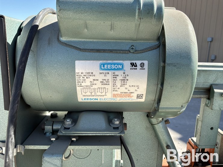 ellis-mitre-1600-band-saw-image-11