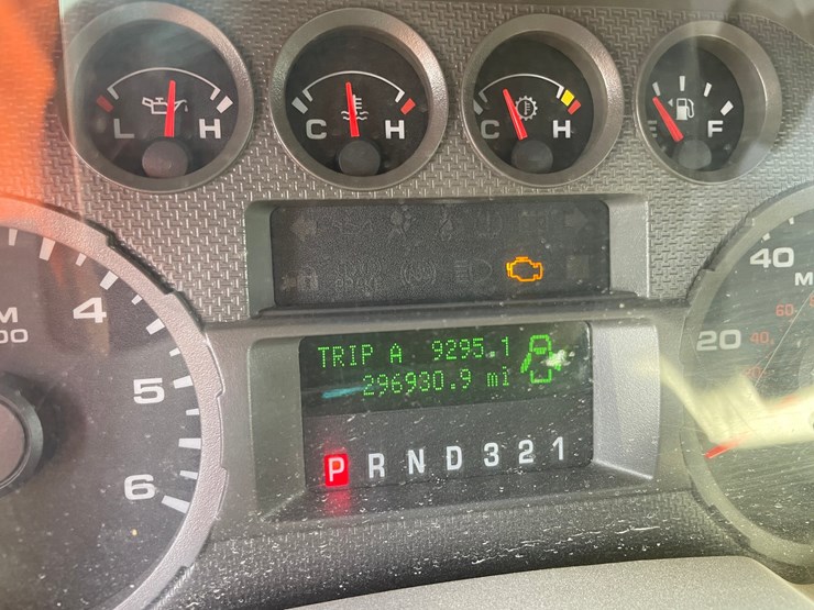 2008-ford-f250-xl-image-34